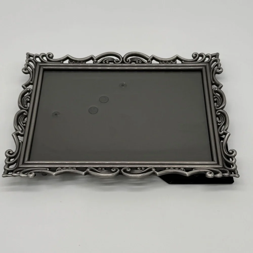 Vintage Malden Silvertone Metal Scrollwork Filigree 5x7 Photo Picture Frame